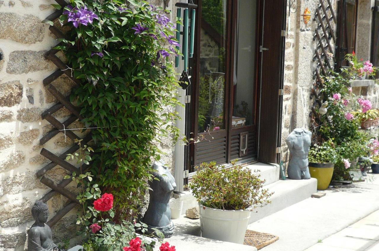 Le Petit Papillon Bed & Breakfast Eymoutiers  Eksteriør bilde