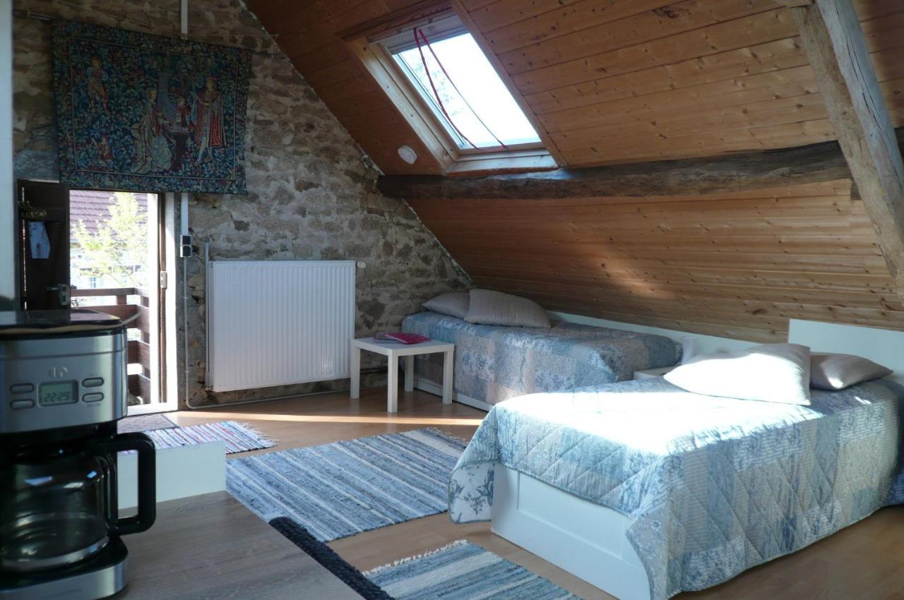 Le Petit Papillon Bed & Breakfast Eymoutiers  Eksteriør bilde